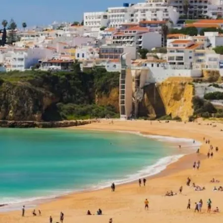 David Quarto em Acomodações Particulares Albufeira